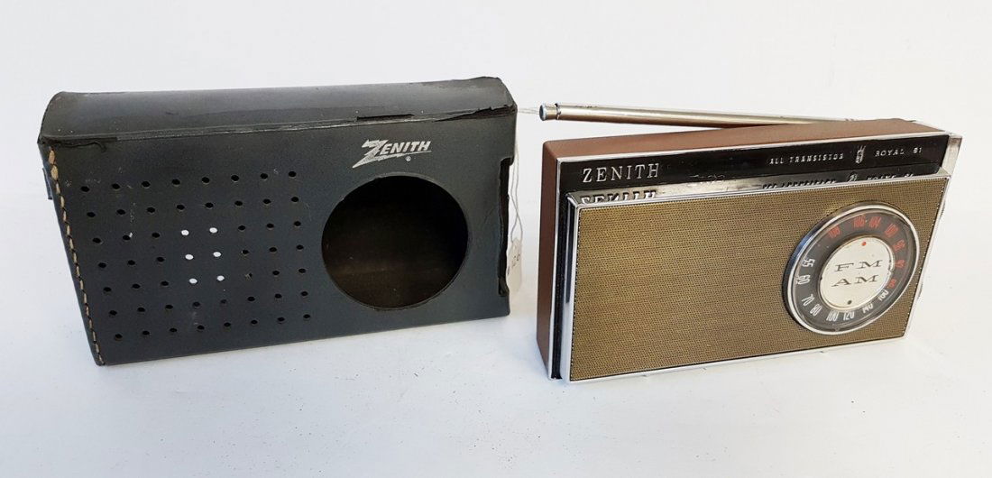 zenith all transistor radio roral 57 (1 of 2)