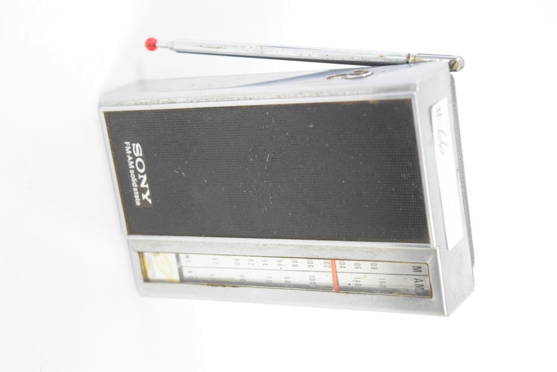 sony solid state radio: sony solid state radio