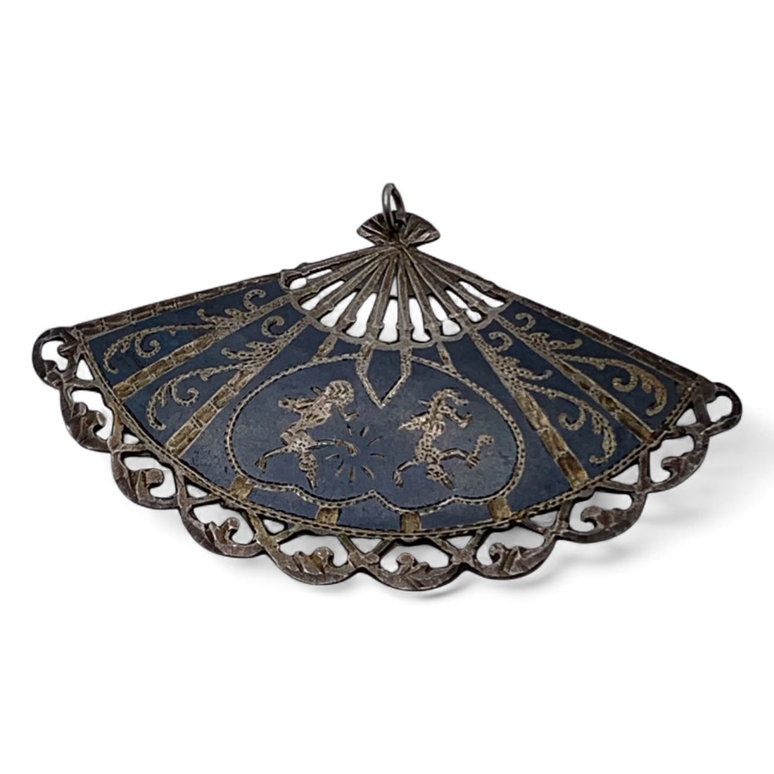Sterling Silver Siam Fan Pendant: Marked Sterling - 2 5/8" Long - 9.0 Grams
