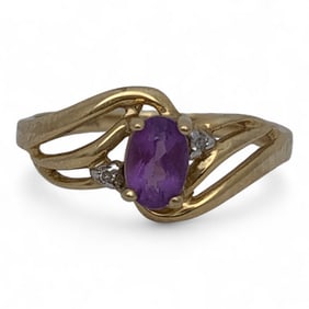 10k Yellow Gold Diamond & Amethyst Ring