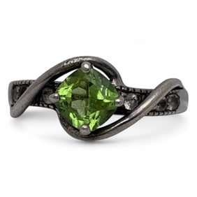 Sterling Silver Ring W Green & Clear Stones