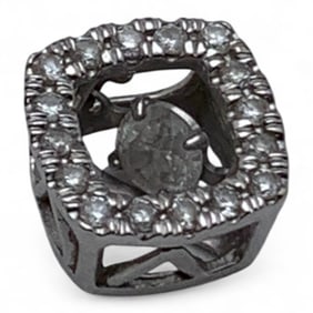 10k White Gold & Diamond Pendant