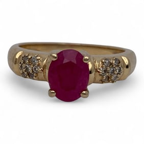 14k Yellow Gold Diamond & Ruby Ring