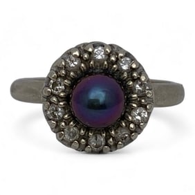 14k Yellow Gold Diamond & Pearl Ring