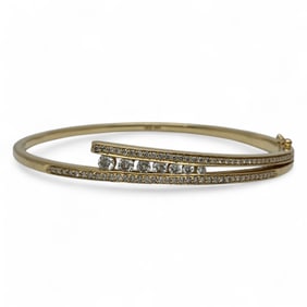 14k Gold And Diamond Bangle Bracelet, Approx 1cttw