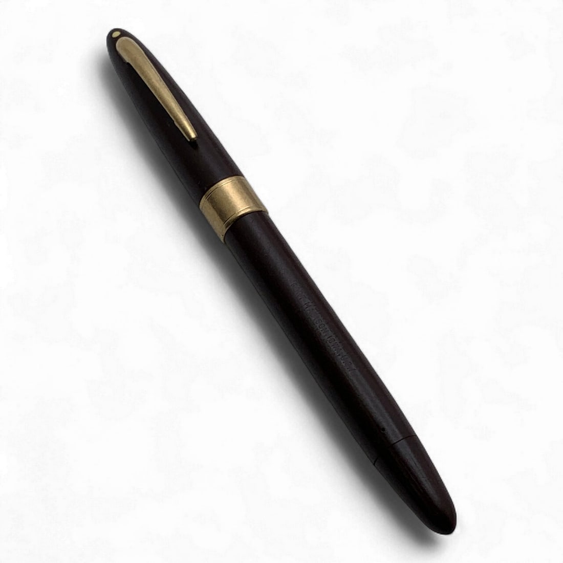 Sheaffer's Brown Fountain Pen With 14k Gold Tip (1 of 14)