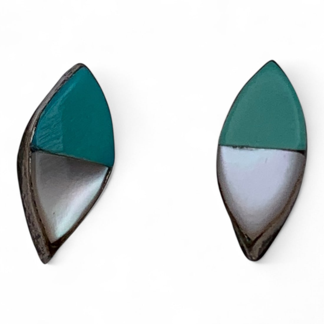 Silver Blue Stone & Mother Of Pearl Earrings: Tests Silver - 3/8" Long - 0.7 Grams