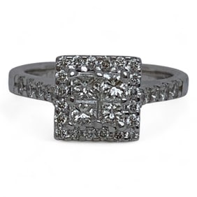 14k White Gold And Diamond Ring