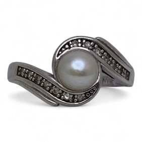 Sterling Silver & Pearl Ring