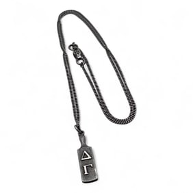 Silver Pendant Necklace