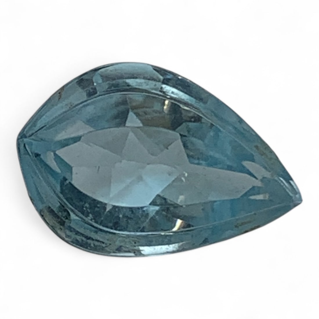 Faceted Light Blue Sapphire Gemstone (1 of 3)