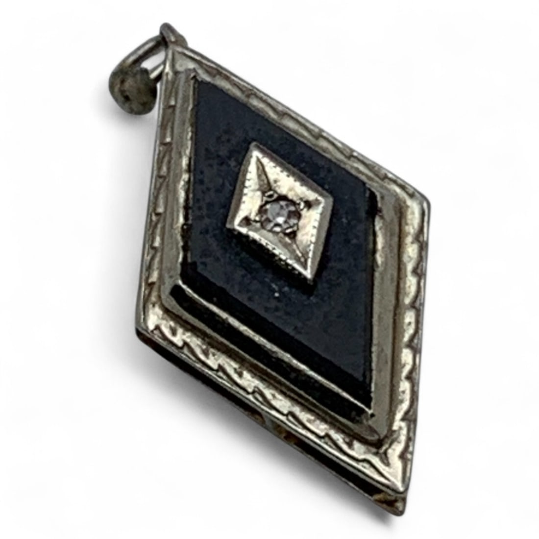 18k Gold, Black Onyx And Sapphire Pendant: Marked 18k. 0.8 Dwt. Total Weight. 3/4" Long. Gemstones Tested With Presidium Gem Tester Il - Berners Does Not Guarantee Authenticity Of Gemstones