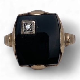 10k Gold Ring With Black Onyx And Diamond