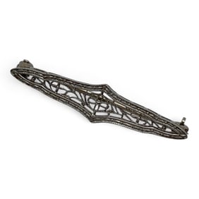 14k Gold Filigree Pin