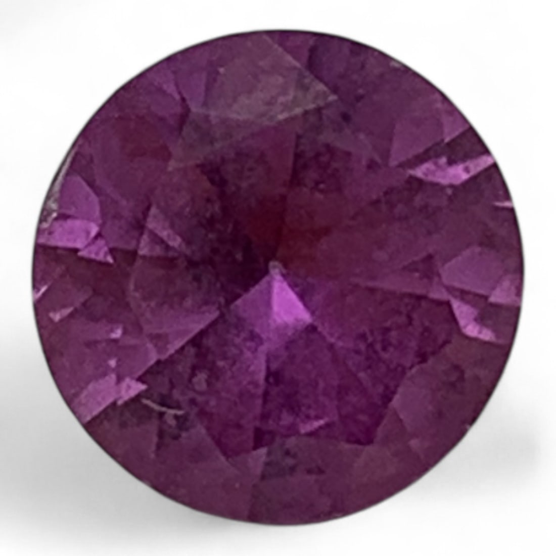 Faceted Purple Sapphire Gemstone (1 of 3)