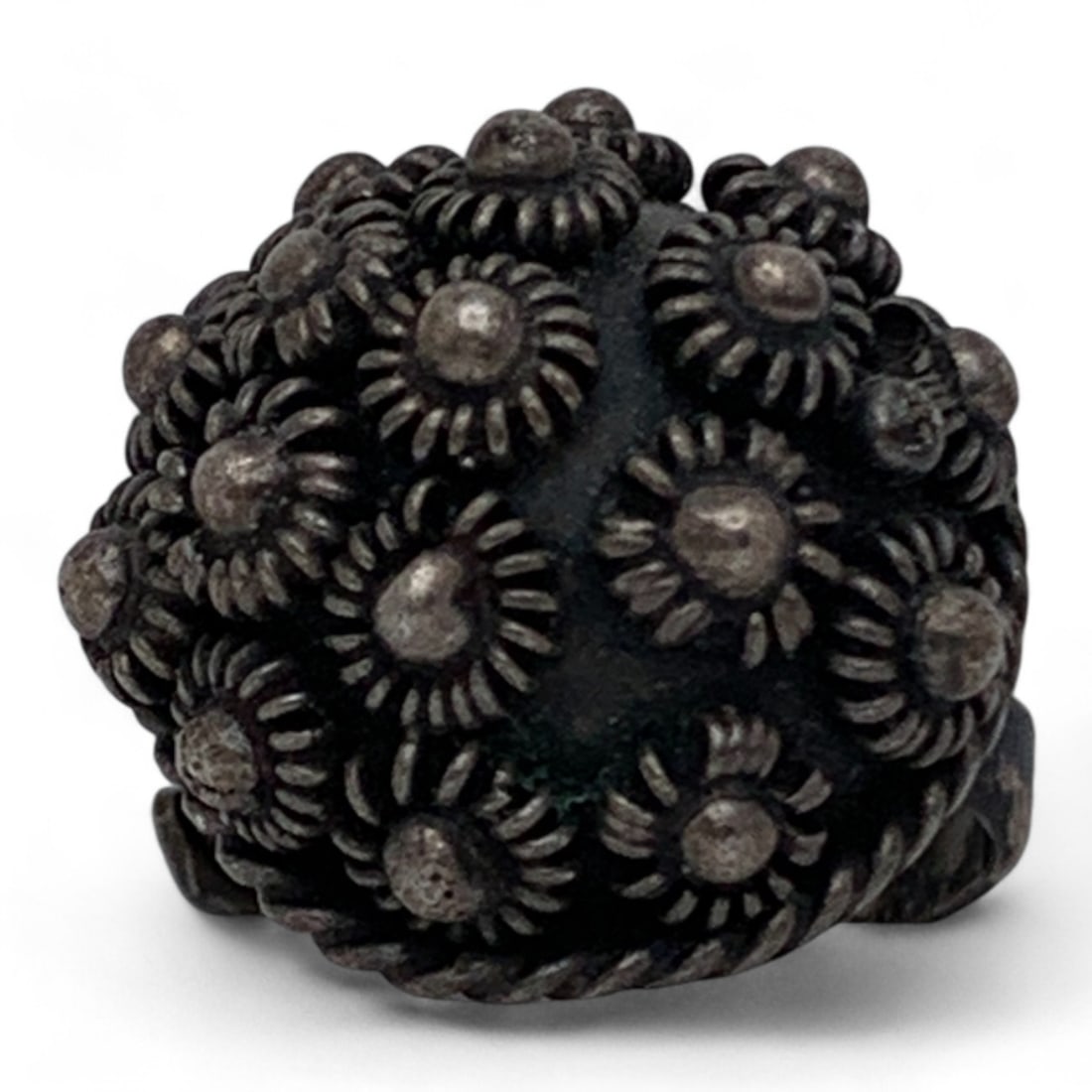Mexico Sterling Silver Ring: Marked 925 - Size 2 - 4.3 Grams