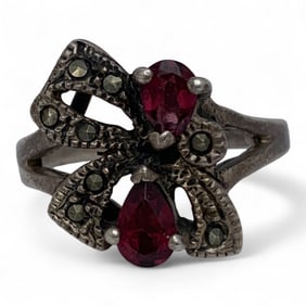 Silver Ring W Purple & Marcasite Stones