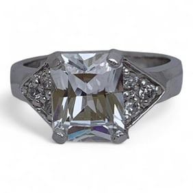 Sterling Silver Ring With Clear Stones