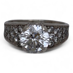 Sterling Silver Ring With Clear Stones