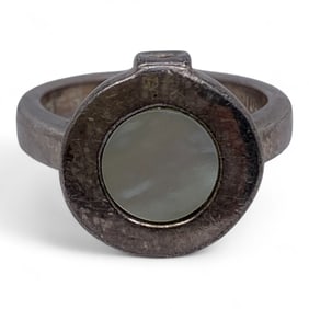 Sterling Silver & Mother Of Pearl Ring