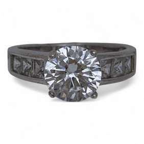 Sterling Silver Ring With Clear Stones