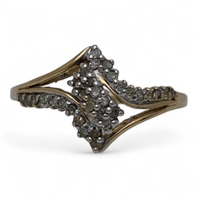10k Yellow Gold & Diamond Cluster Ring