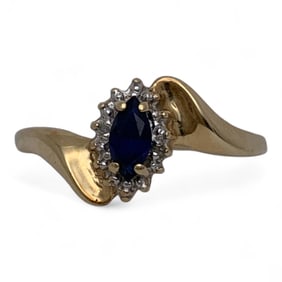 10k Yellow Gold Diamond & Sapphire Ring