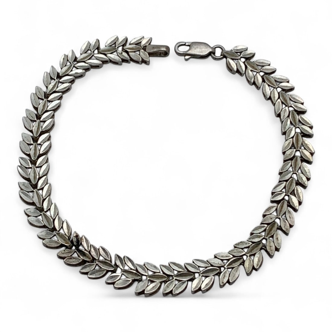 Sterling Silver Bracelet: Marked 925 - 7 3/4" Long - 7.8 Grams