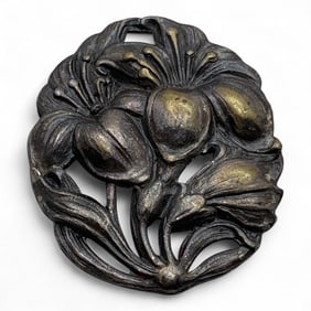 Silver Floral Brooch
