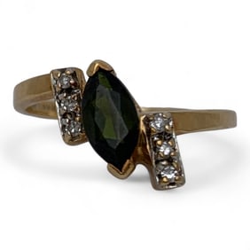 14k Yellow Gold Diamond & Green Tourmaline Ring