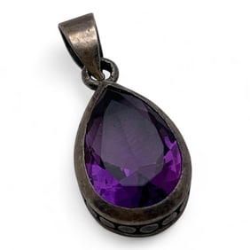 Sterling Silver & Purple Stone Pendant