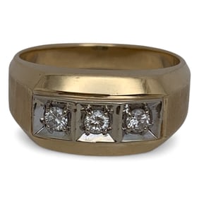 14k Yellow Gold & Diamond Ring