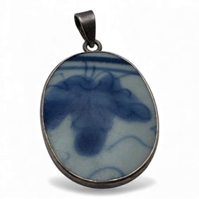 Sterling Silver Pendant W Blue/white Stone