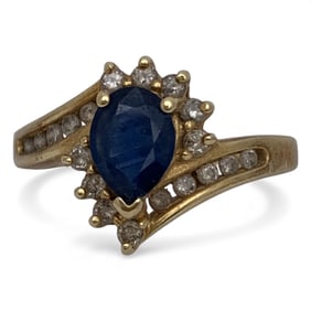 14k Yellow Gold Diamond & Sapphire Ring