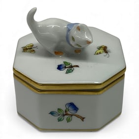 Herend Hungary Handpainted Figural Cat Trinket Box