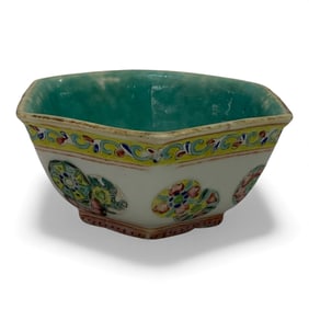Chinese Porcelain Bowl
