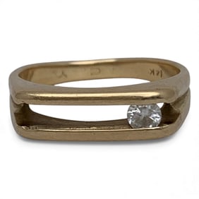 14k Yellow Gold & Diamond Ring