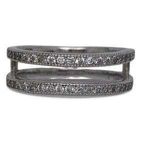 Sterling Silver Ring With Clear Stones