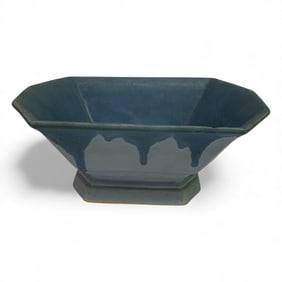 Roseville Pottery Blue Drip Design Bowl
