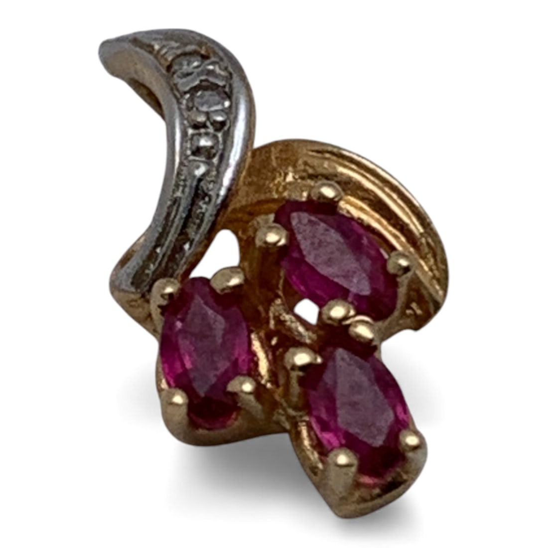 14k Yellow Gold Diamond & Ruby Pendant (1 of 2)