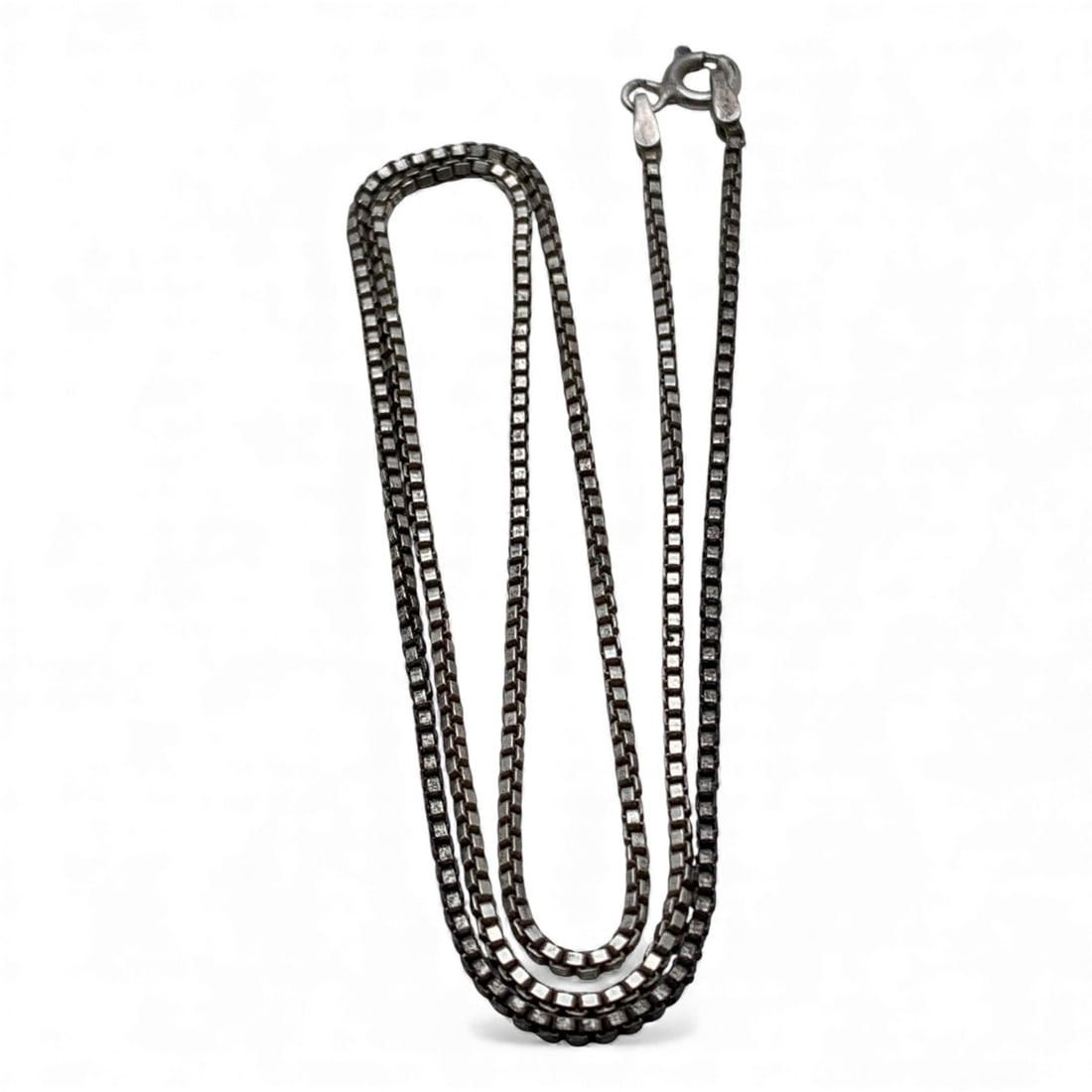 Sterling Silver Box Chain Necklace: Marked 925 - 17 3/4" Long - 4.3 Grams