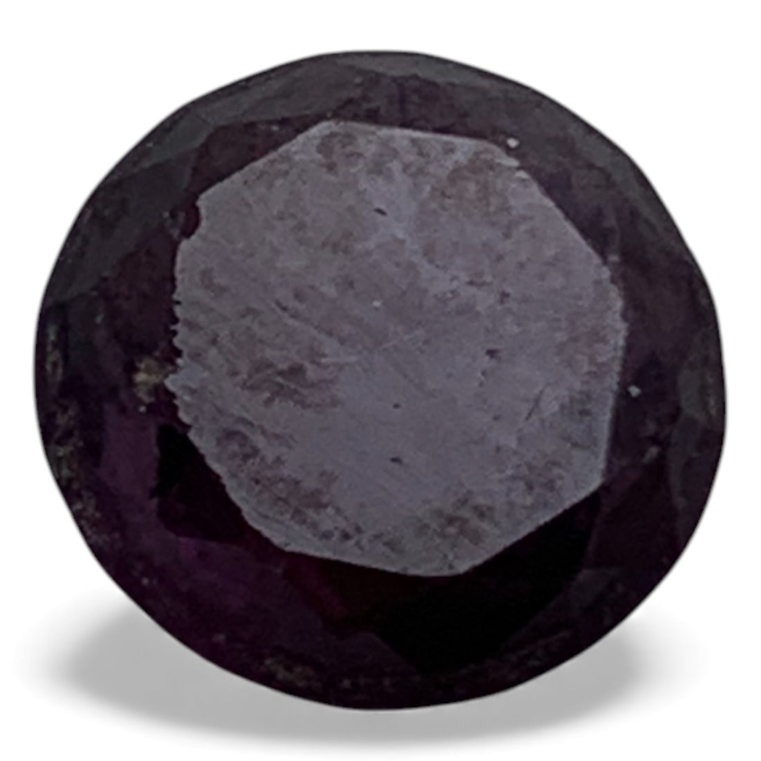Faceted Purple Sapphire Gemstone (1 of 2)