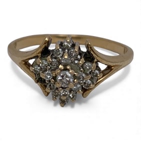 14k Yellow Gold & Diamond Cluster Ring