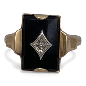 10k Yellow Gold & Diamond Mourning Ring