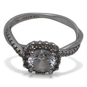 Sterling Silver Ring With Clear Stones