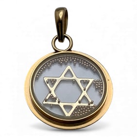 14k Yellow Gold Pendant