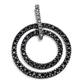 14k White Gold Pendant W Diamonds