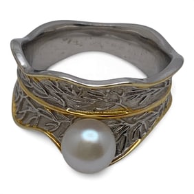 Sterling Silver & Pearl Gold Tone Ring