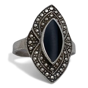 Sterling Silver Ring W Black Stone