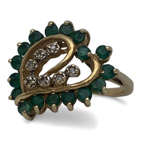14k Yellow Gold Diamond & Emerald Ring